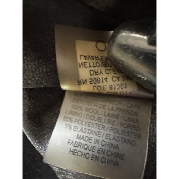 Elie Tahari Woman's Black 100% wool ruffle front Coat Size X-Small - Picture 13 of 16